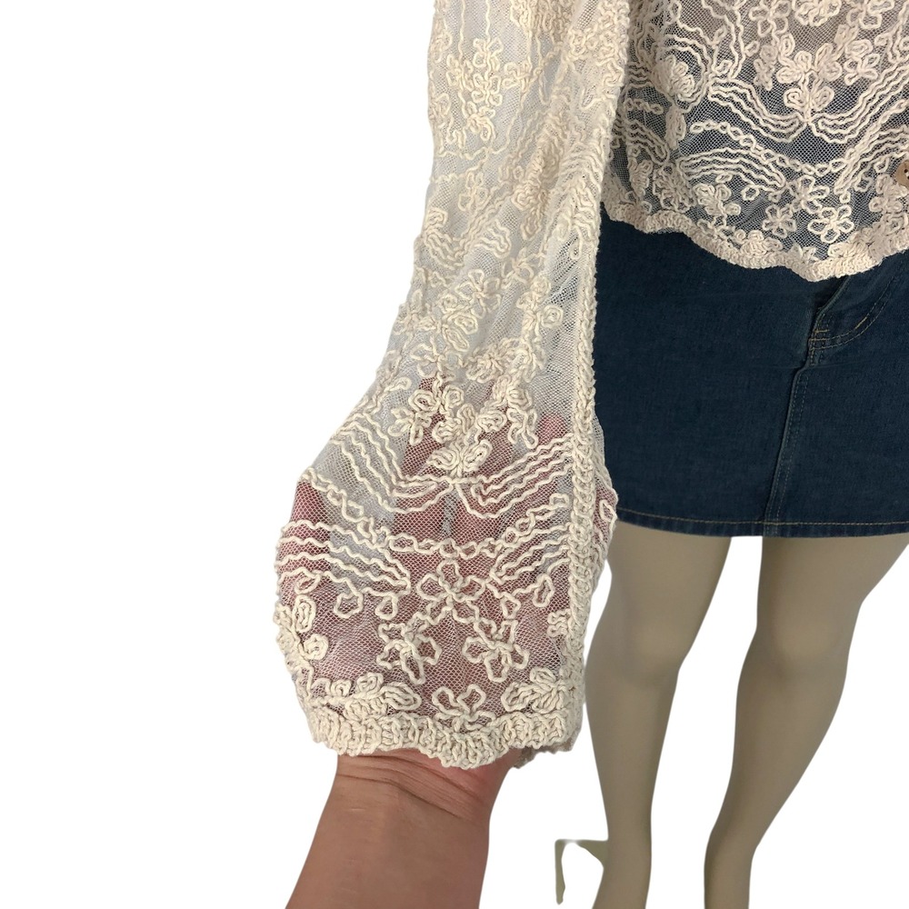 Cream Floral Crochet Lace Button Up Cardigan Size Medium Y2K Fairy Boho Festival - Picture 3 of 11
